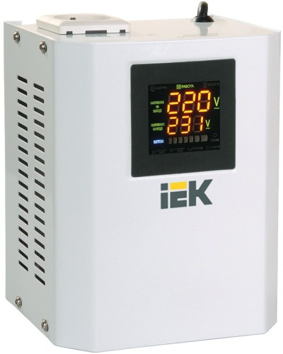 Стабилизатор напряжения серии Boiler (IVS24-1-00500). Стабилизатор напряжения. IEK в Тамбове