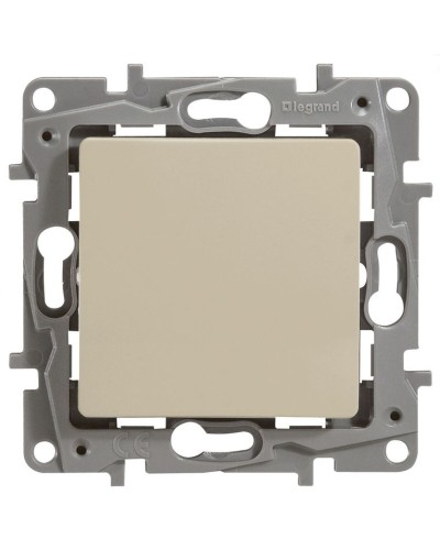 Выключатель 10AX-250В ETIKA, слоновая кость (672301). Выключатель. LegranD в Тамбове