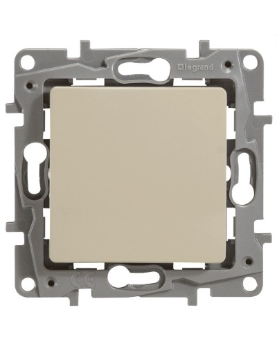 Переключатель 10AX-250В ETIKA, слоновая кость (672305). Выключатель. LegranD в Тамбове